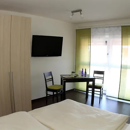 Fruehstueckshotel Landgasthof Kramer Eichenzell Room photo
